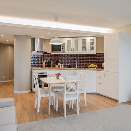 The Boats Apartment By An Island Apart ฟุงชาล ภายนอก รูปภาพ