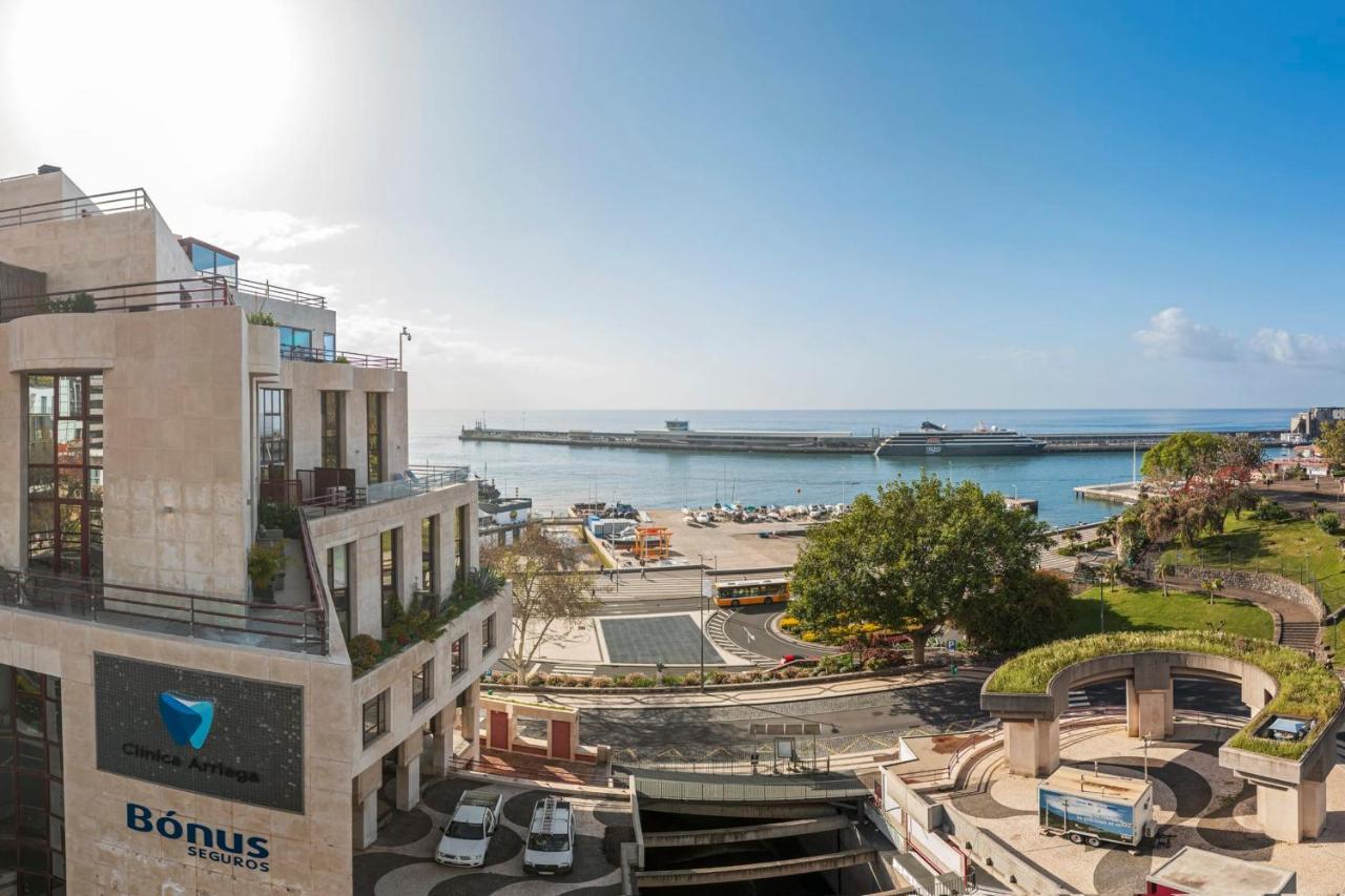 The Boats Apartment By An Island Apart ฟุงชาล ภายนอก รูปภาพ