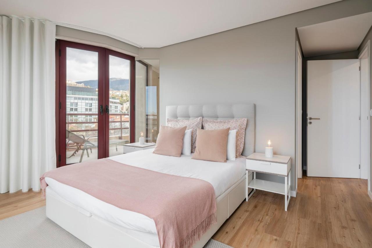 The Boats Apartment By An Island Apart ฟุงชาล ภายนอก รูปภาพ